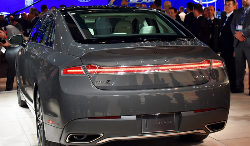 Illustration for article titled Lincoln MKZ: Jalopnik's Buyer's Guide